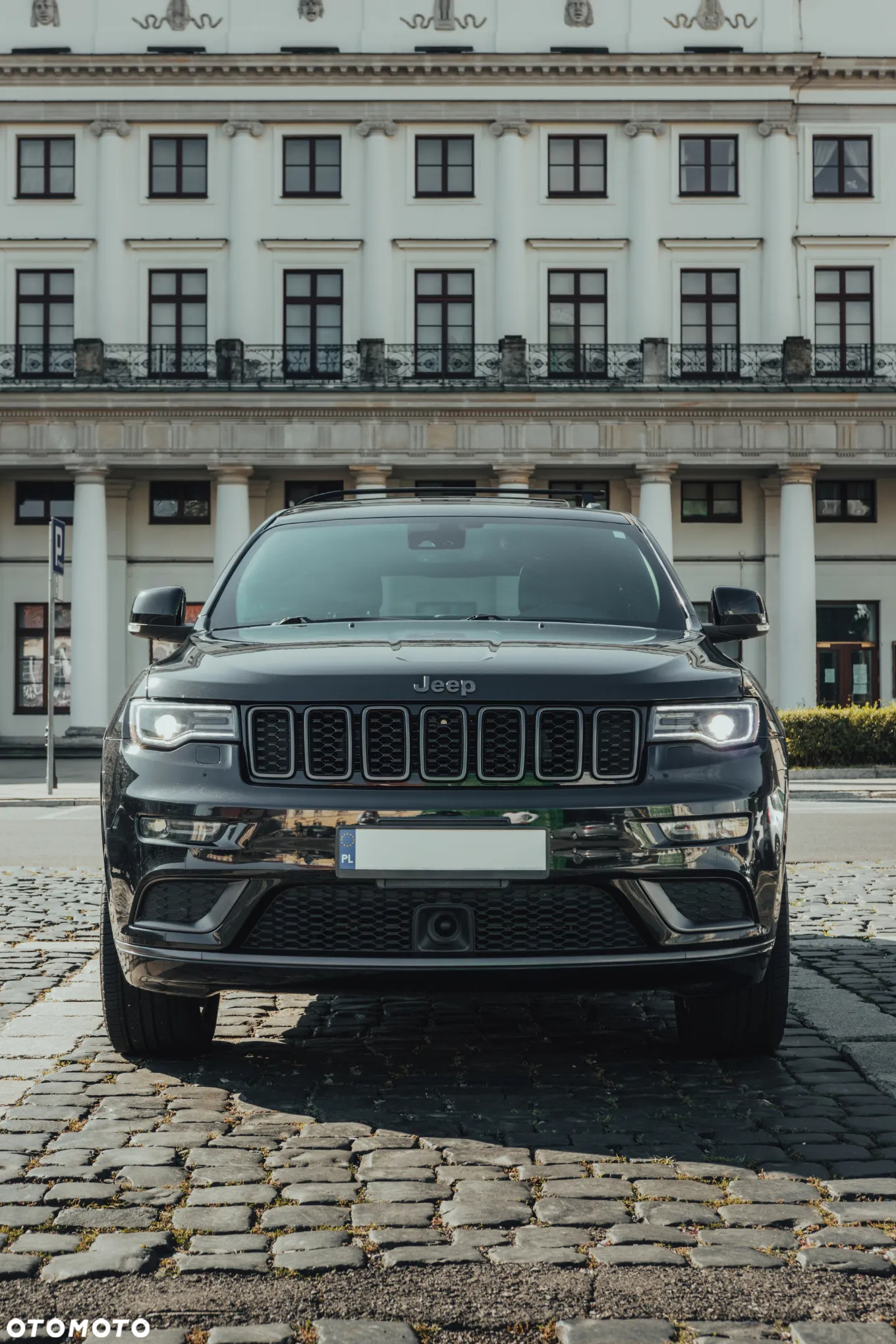 Jeep Grand Cherokee 5.7 V8 HEMI Overland - 3