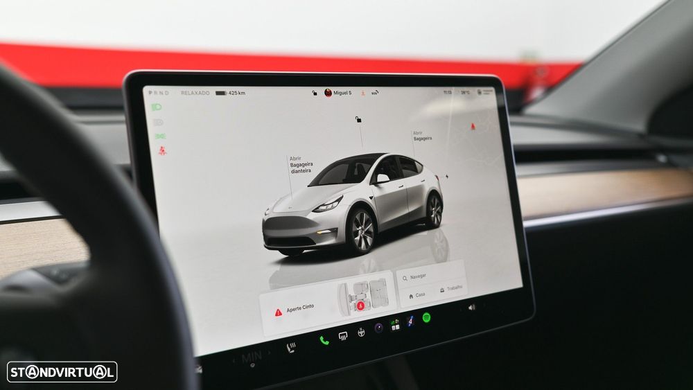 Tesla Model Y Long Range Dual Motor AWD - 30