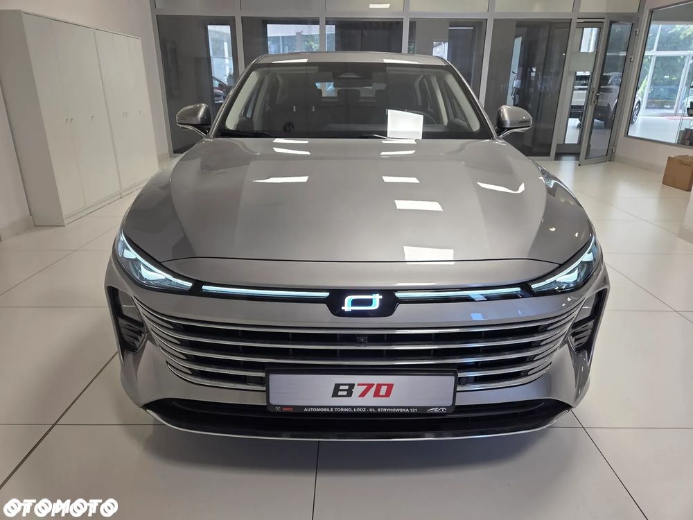 Bestune B70 1.5T Business DCT - 11