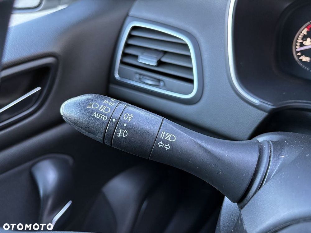 Renault Megane 1.5 dCi Limited - 16