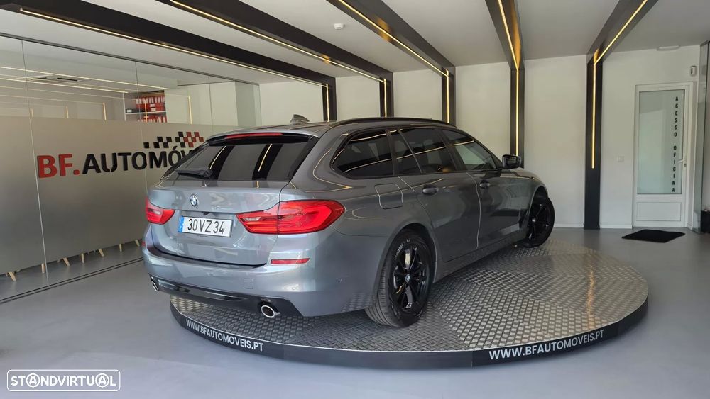 BMW 530 d xDrive Line Luxury Auto - 5