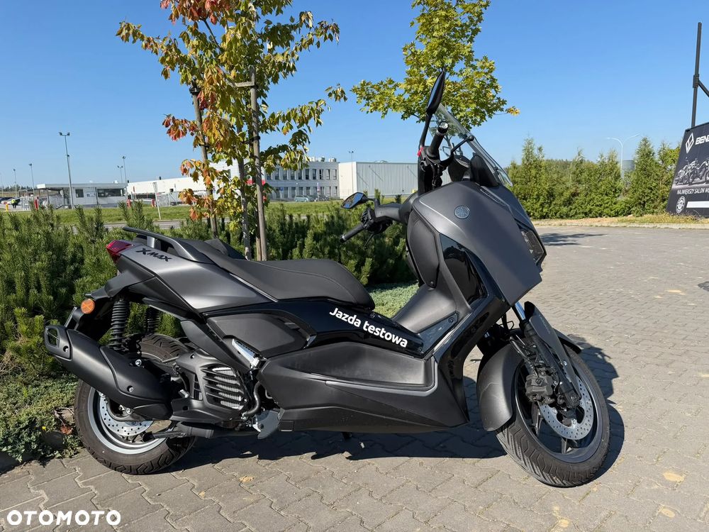 Yamaha X-max