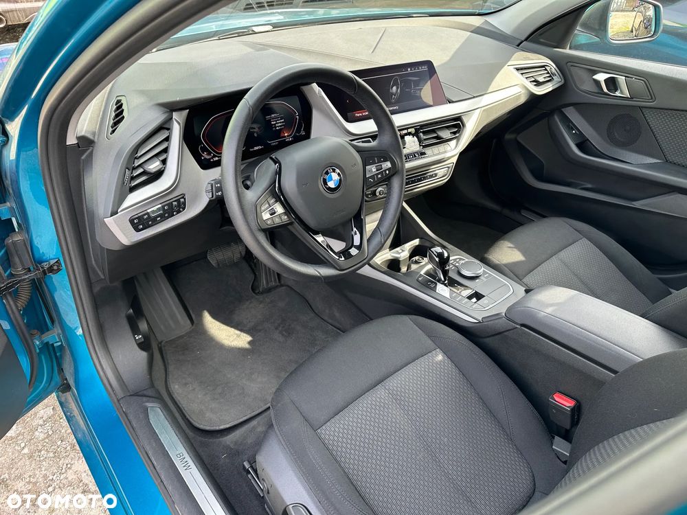 BMW Seria 1 118i - 12