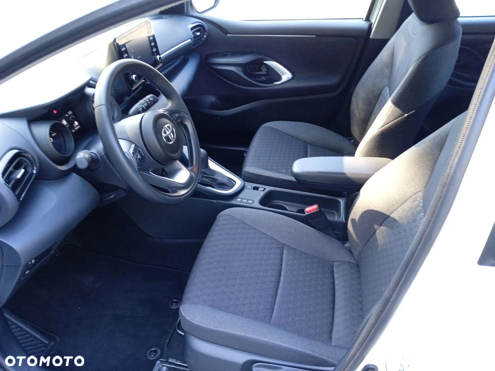 Toyota Yaris 1.5 Comfort CVT - 22