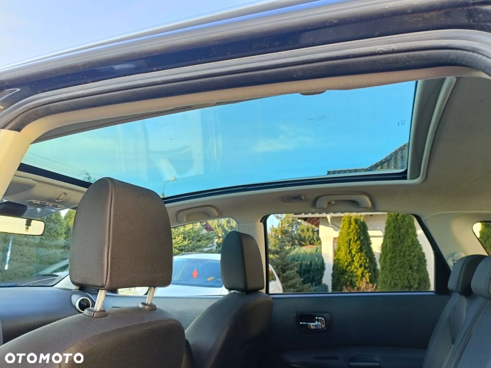 Nissan Qashqai+2 2.0 dCi DPF tekna - 11