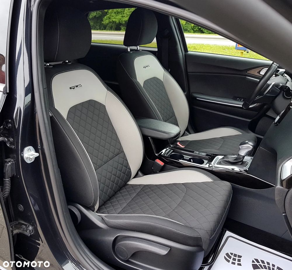 Kia ProCeed 1.6 CRDi DCT7 SCR GT LINE - 13