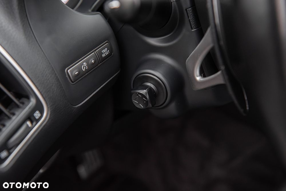 Infiniti Q50 Q50S Hybrid Sport Tech AWD - 19