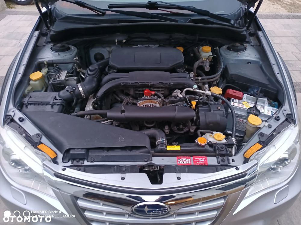 Subaru Impreza 2.0 R XV - 28