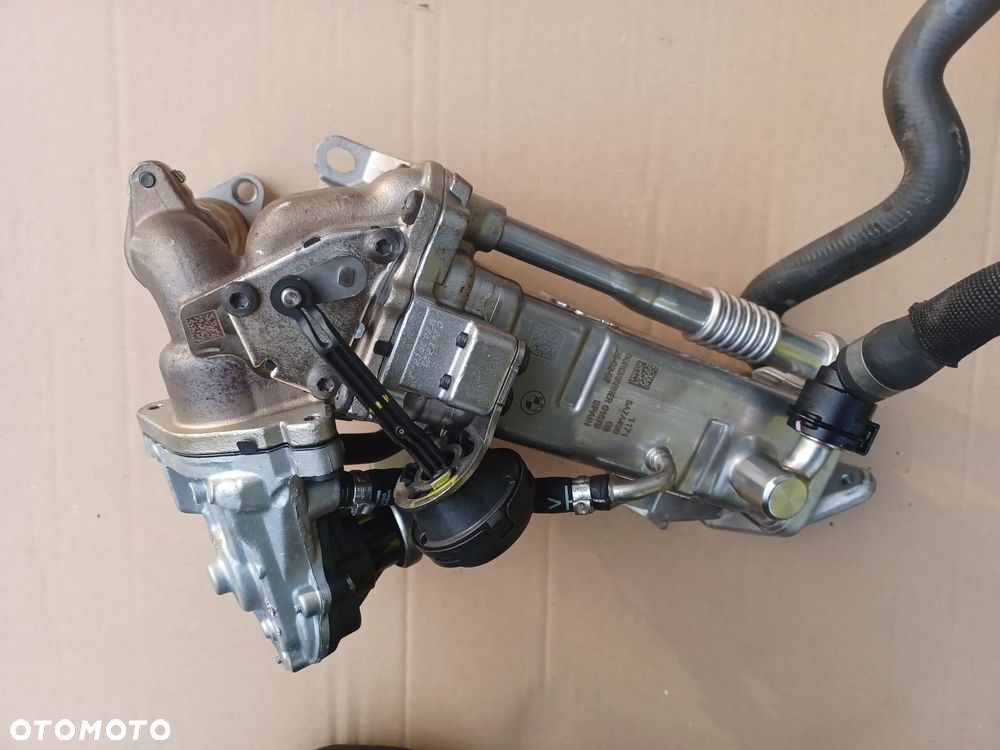 ZAWÓR EGR 2.0 D BMW MINI F54 S - 2