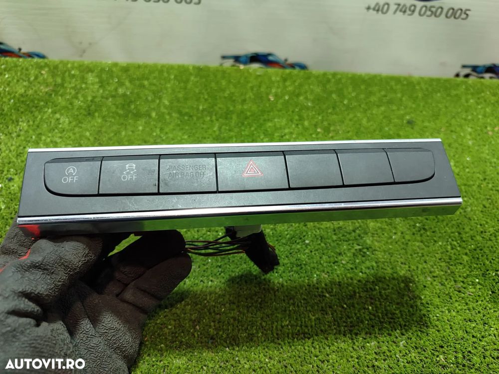 PANOU CONTROL AVARIE / TRACTIUNE (2 BUC.) AUDI A3 2.0 DIESEL 2012 COD OEM 8P0927137 / 2012-2020 - 6