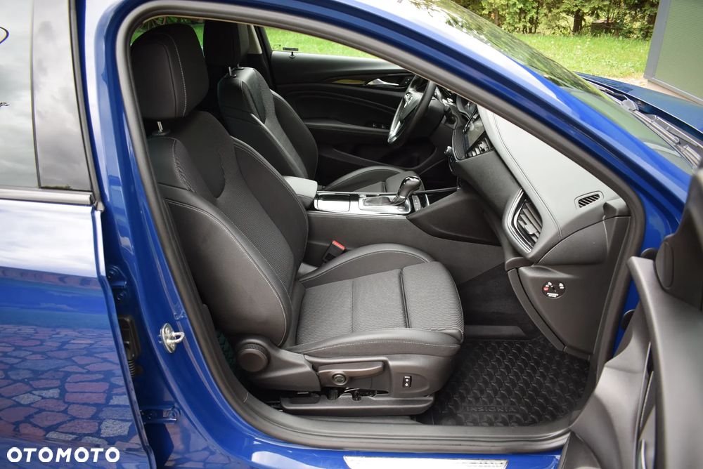 Opel Insignia - 33