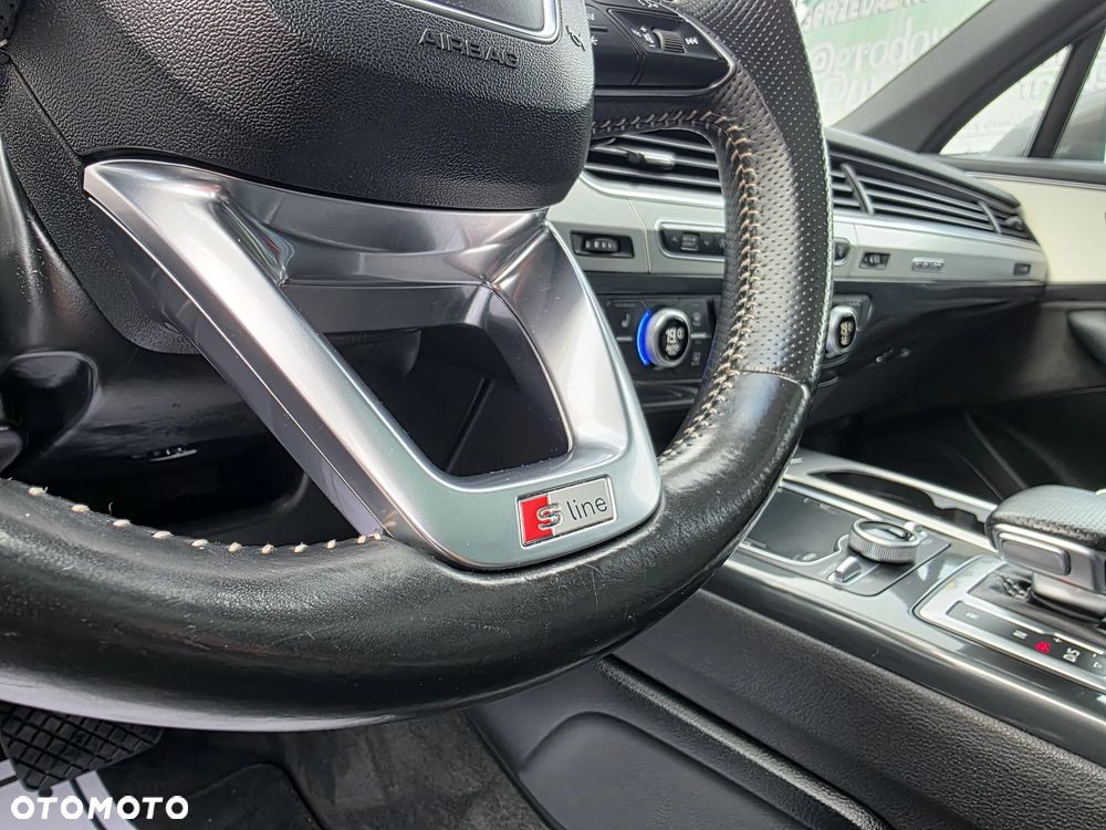 Audi Q7 - 14