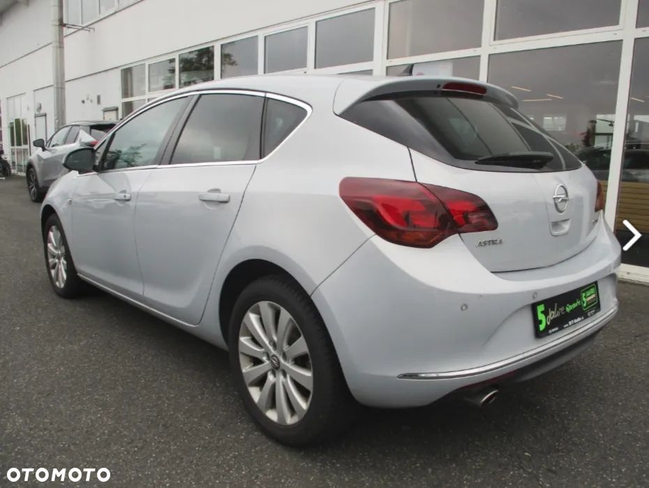 Opel Astra - 3