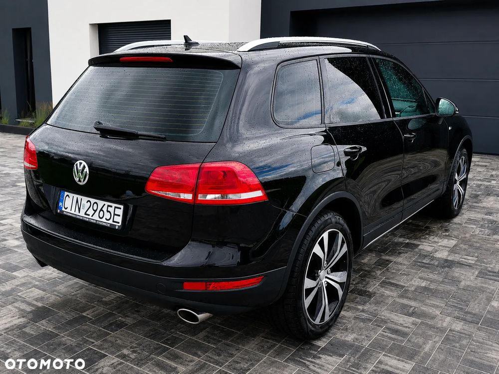 Volkswagen Touareg 3.0 V6 TDI BMT R-Style - 4