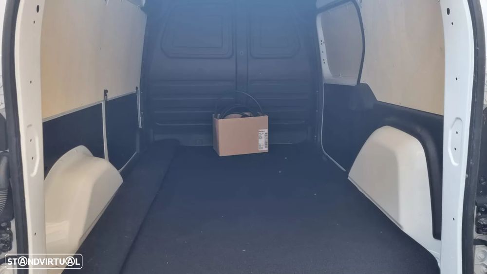 Renault Kangoo E-Tech - 10
