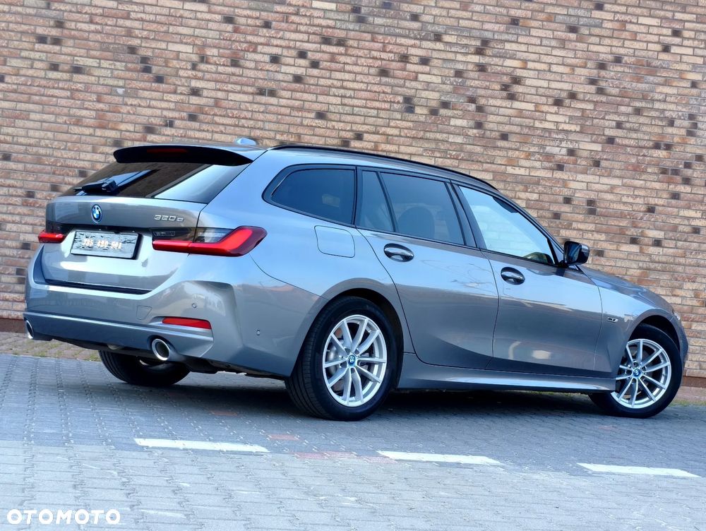 BMW Seria 3 - 39