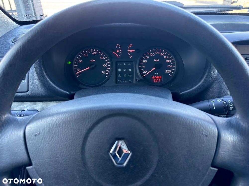 Renault Clio 1.2 16V Emotion - 19