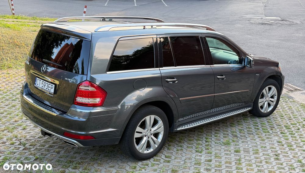Mercedes-Benz GL 350 CDI DPF 4Matic BlueEFFICIENCY 7G-TRONIC Grand Edition - 1