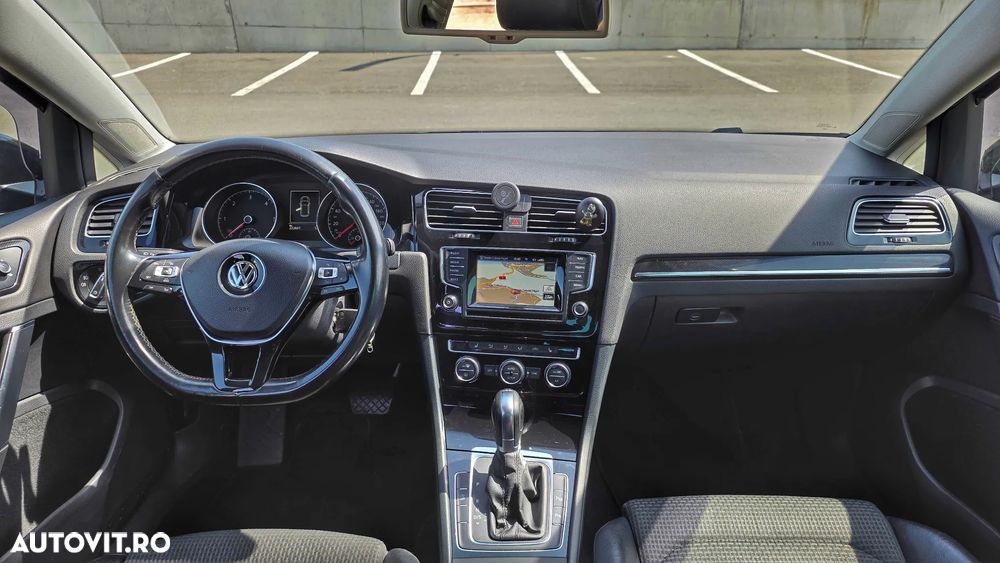 Volkswagen Golf 2.0 TDI DPF BMT DSG Highline - 9