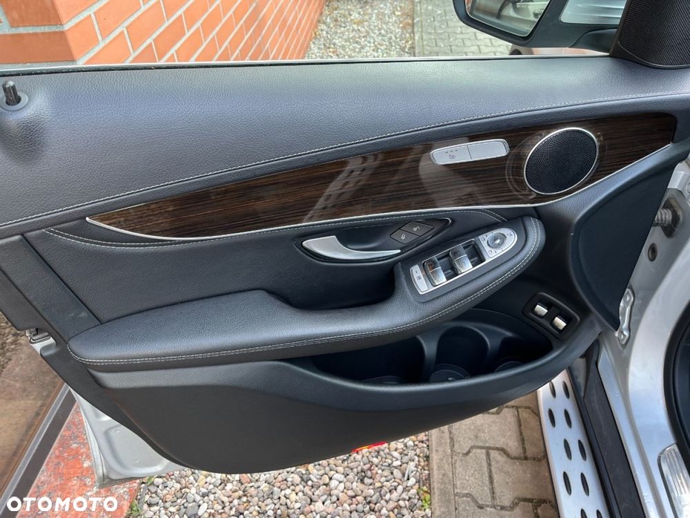 Mercedes-Benz GLC 220 d 4-Matic - 21