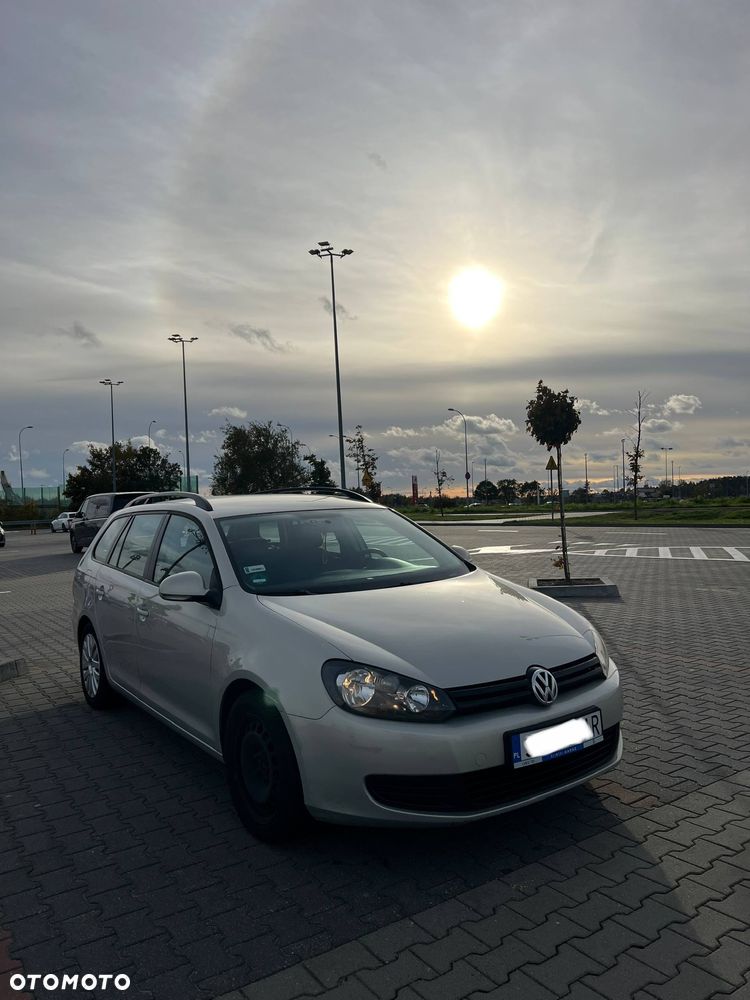 Volkswagen Golf VI 1.6 TDI Comfortline DSG - 1