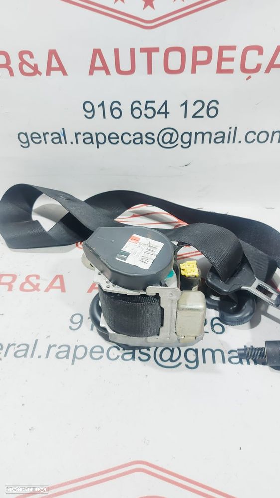 Cinto de Segurança Frente Esquerdo Mercedes Class B W245 602877300 Original - 2