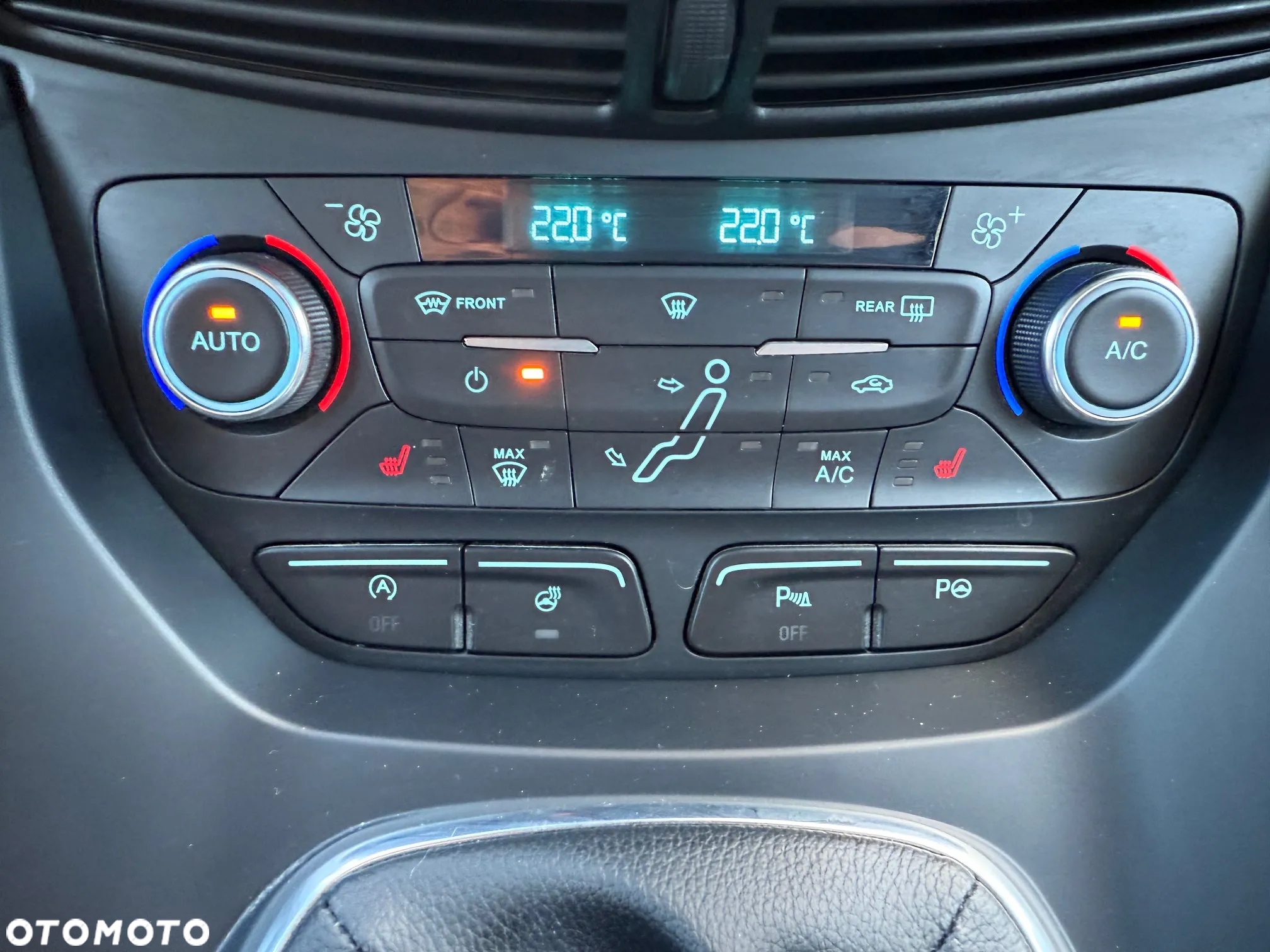 Ford C-MAX 1.5 TDCi Start-Stop-System Titanium - 27