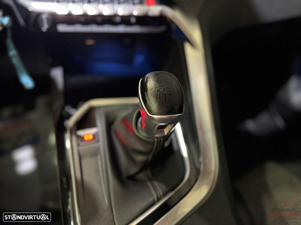 Peugeot 5008 1.5 BlueHDi Allure - 28