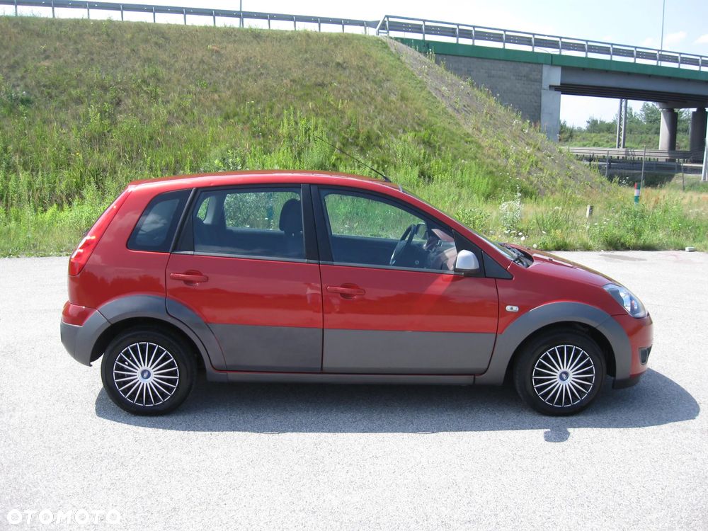Ford Fiesta - 6