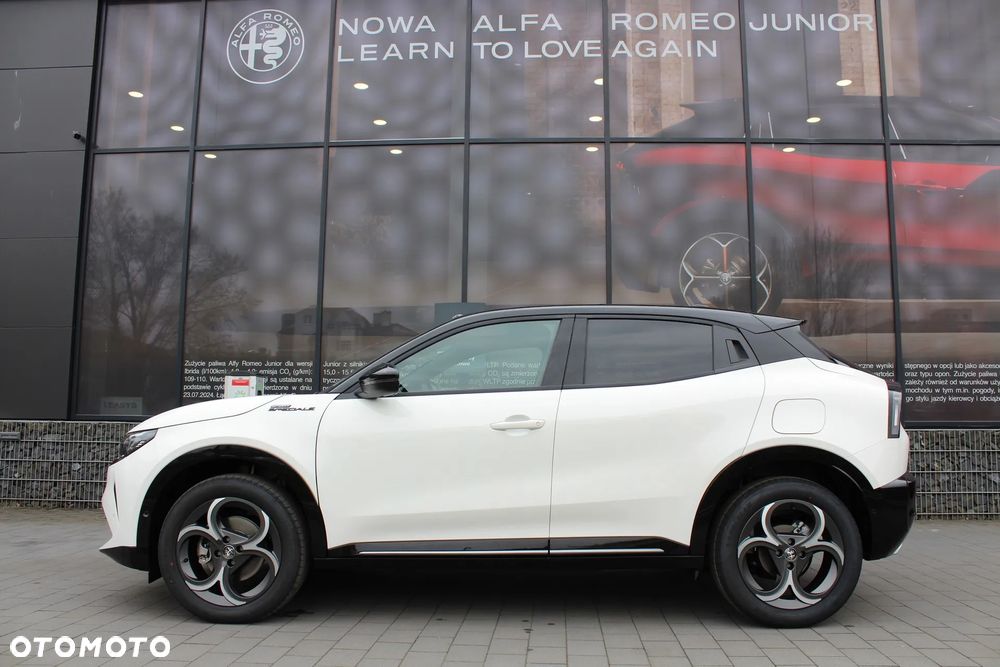 Alfa Romeo Junior 1.2 mHEV Sport Speciale eDCT - 2