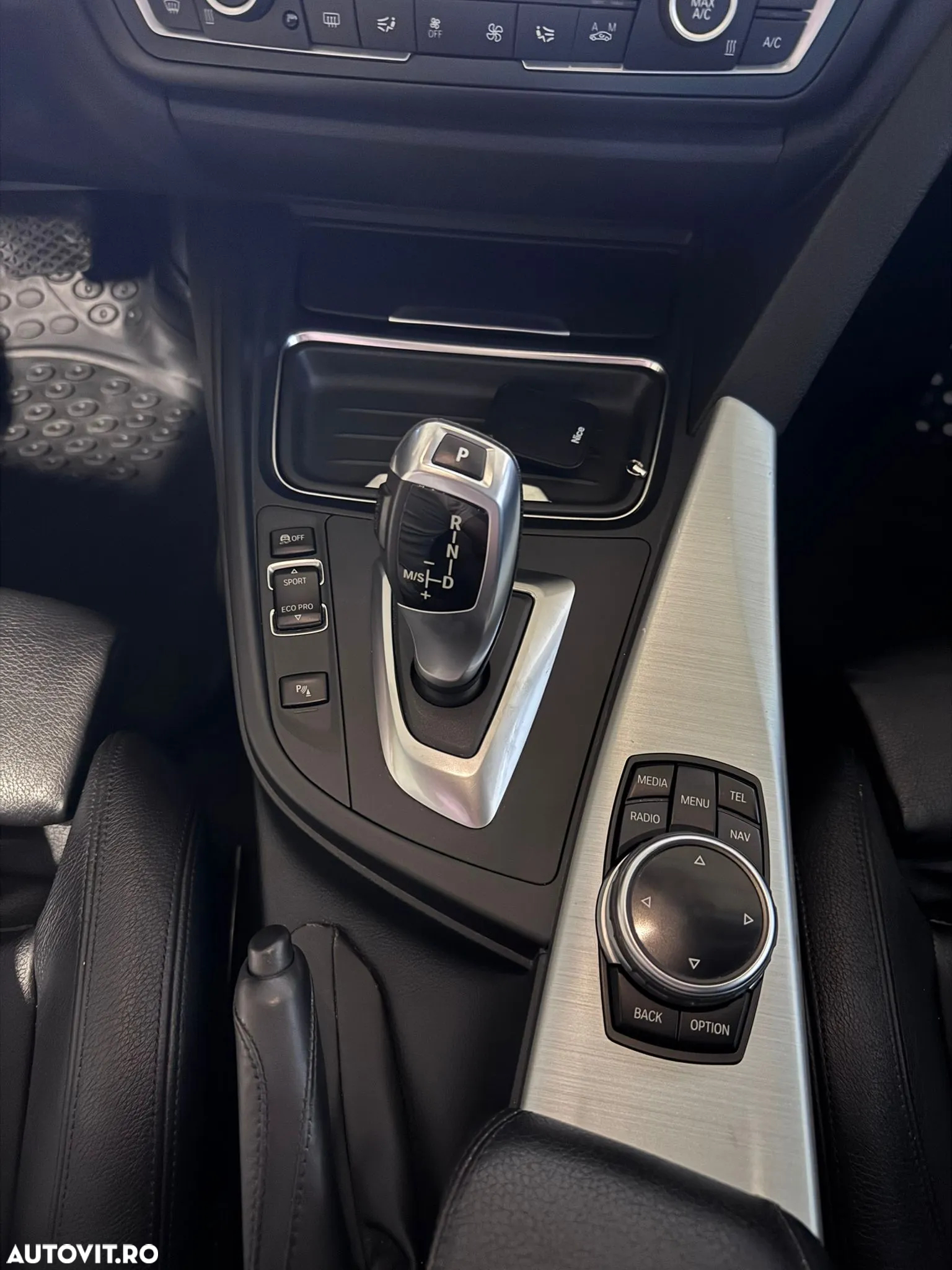 BMW Seria 3 320d xDrive Aut. - 15