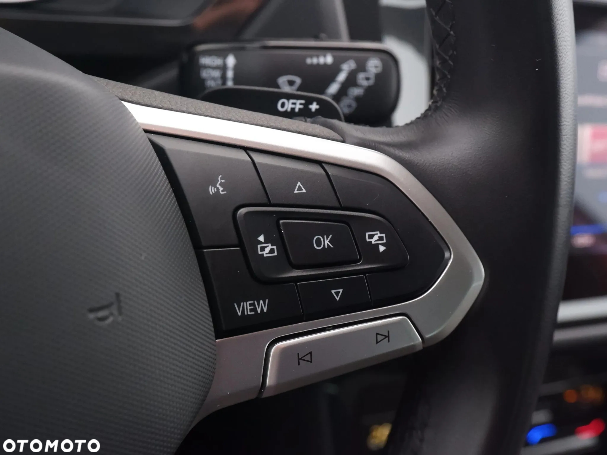 Volkswagen Tiguan 1.5 TSI EVO Life DSG - 27