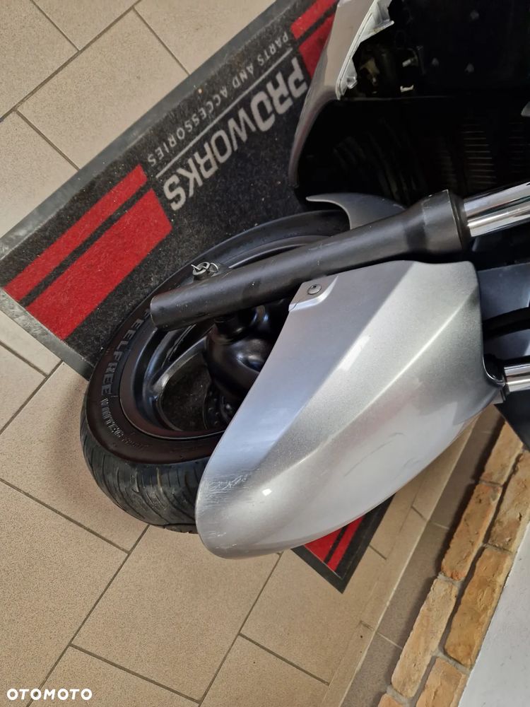 Honda Silver Wing - 35