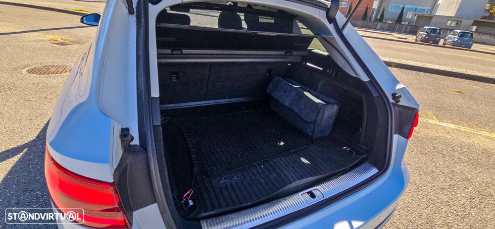 Audi A4 Avant 2.0 TDI DPF clean quattro S tronic S line Sport Pack - 11