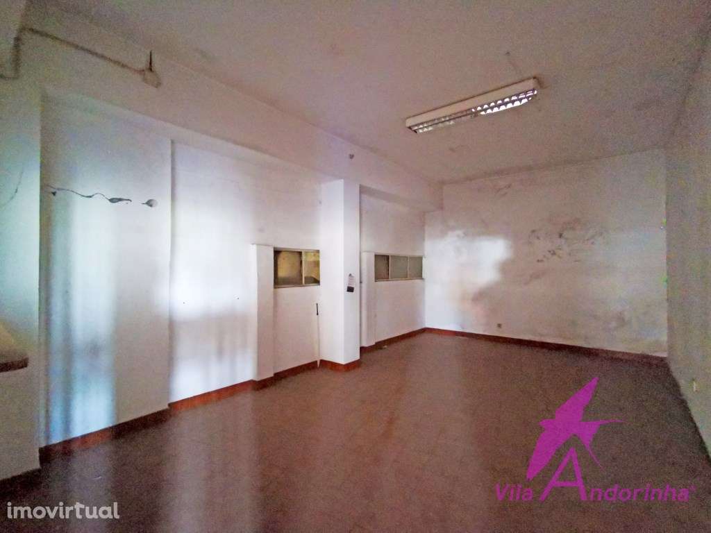 Armazéns e atividade Industrial em Perre - Grande imagem: 3/31