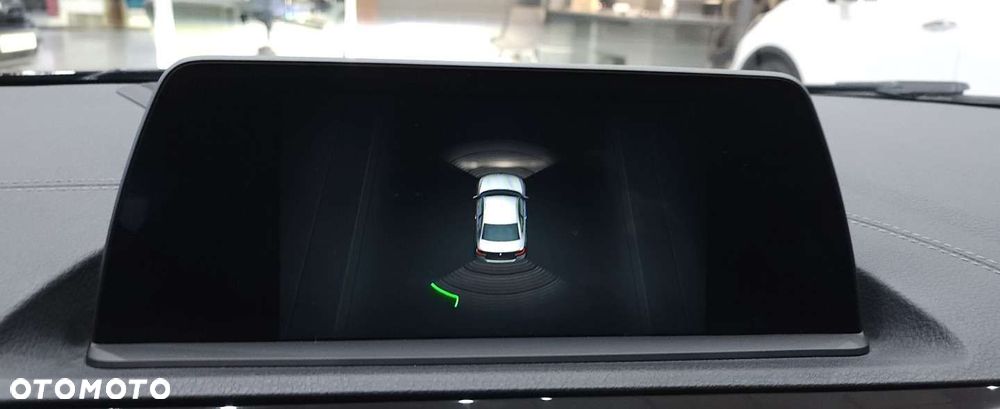 BMW Seria 2 218i GPF Sport Line - 37