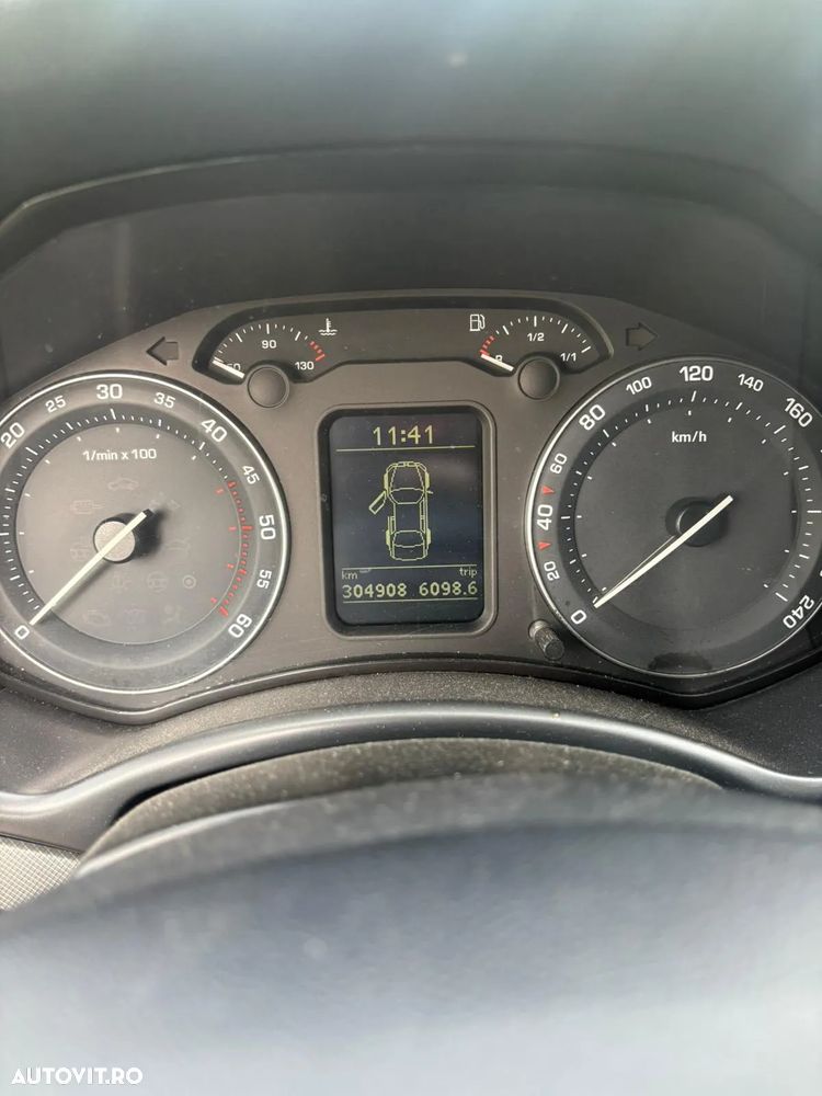 Skoda Octavia Combi 1.9TDI Ambiente Aut - 3
