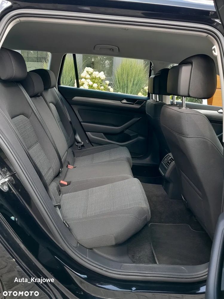Volkswagen Passat 2.0 TDI EVO Business DSG - 32