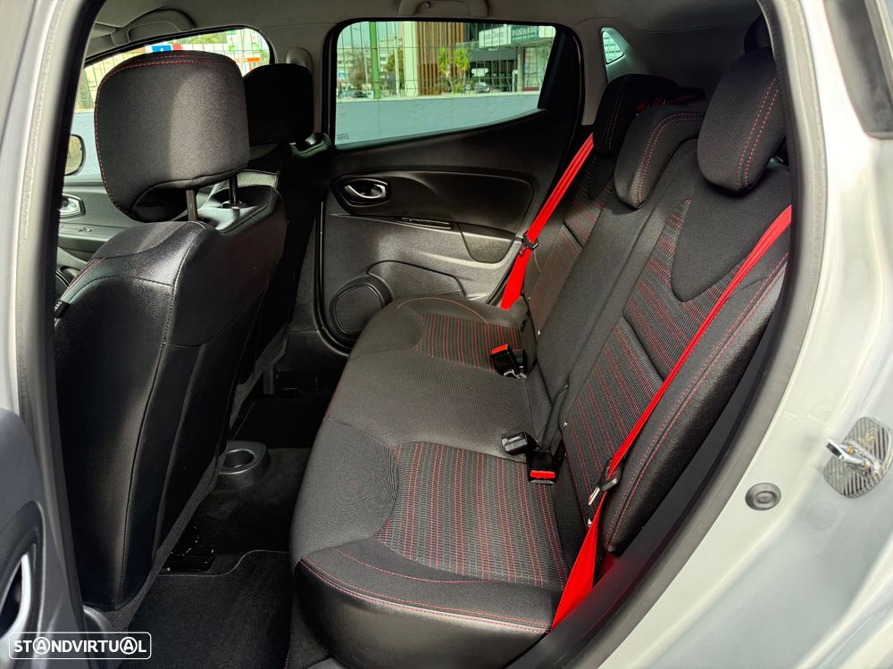 Renault Clio 1.6 Turbo R.S. EDC Sport - 53