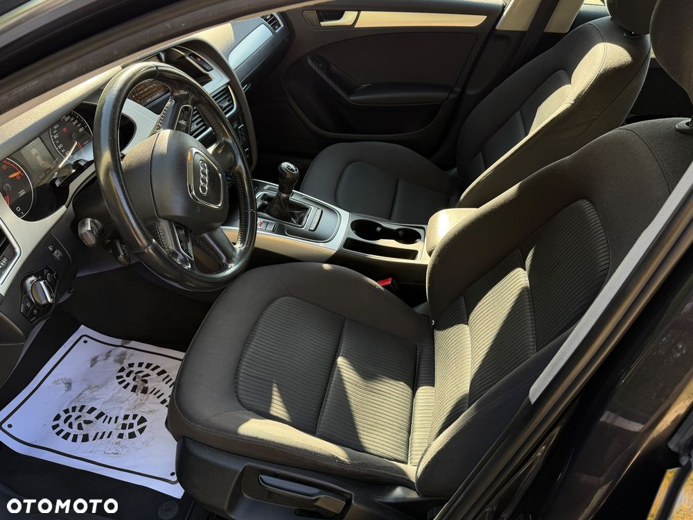 Audi A4 Avant - 22