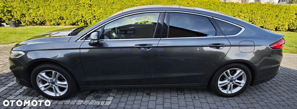 Ford Mondeo - 18