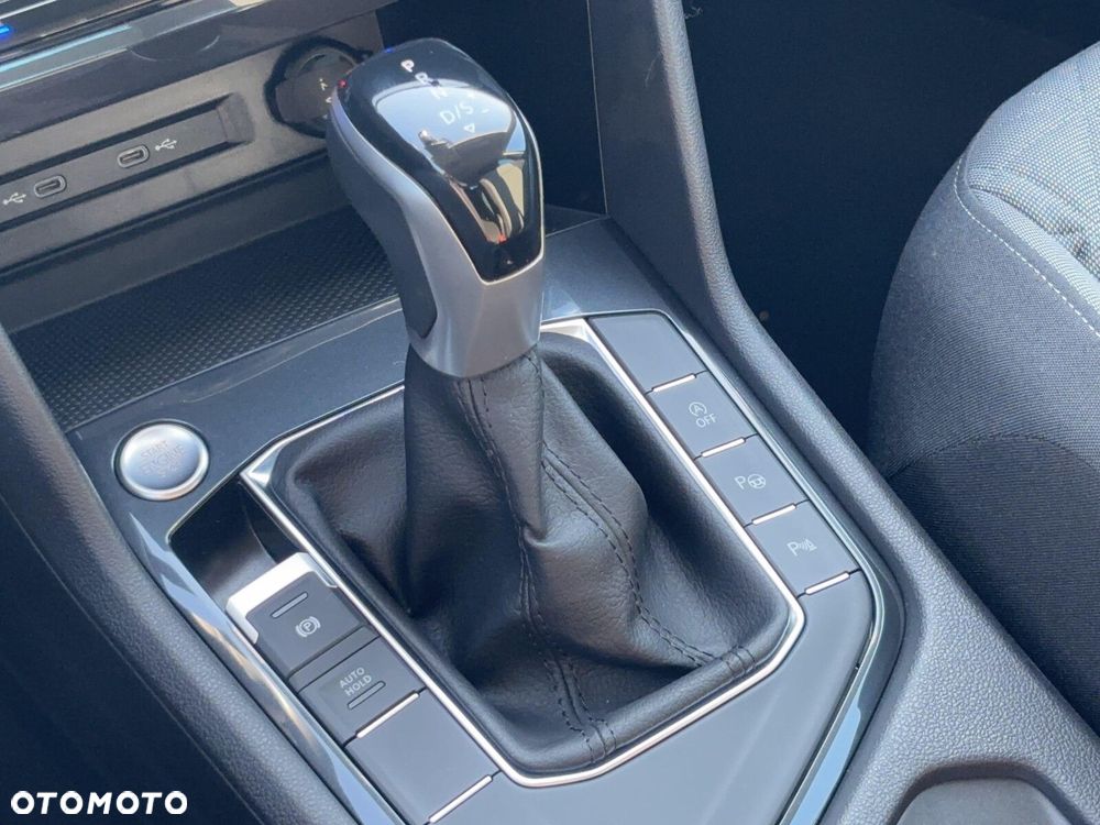 Volkswagen Tiguan 1.5 TSI EVO Life DSG - 22