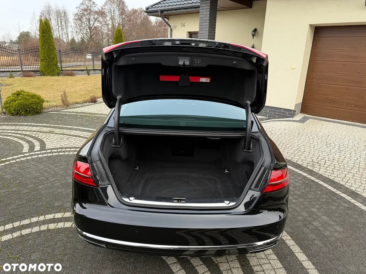 Audi A8 4.0 TFSI L Quattro - 38