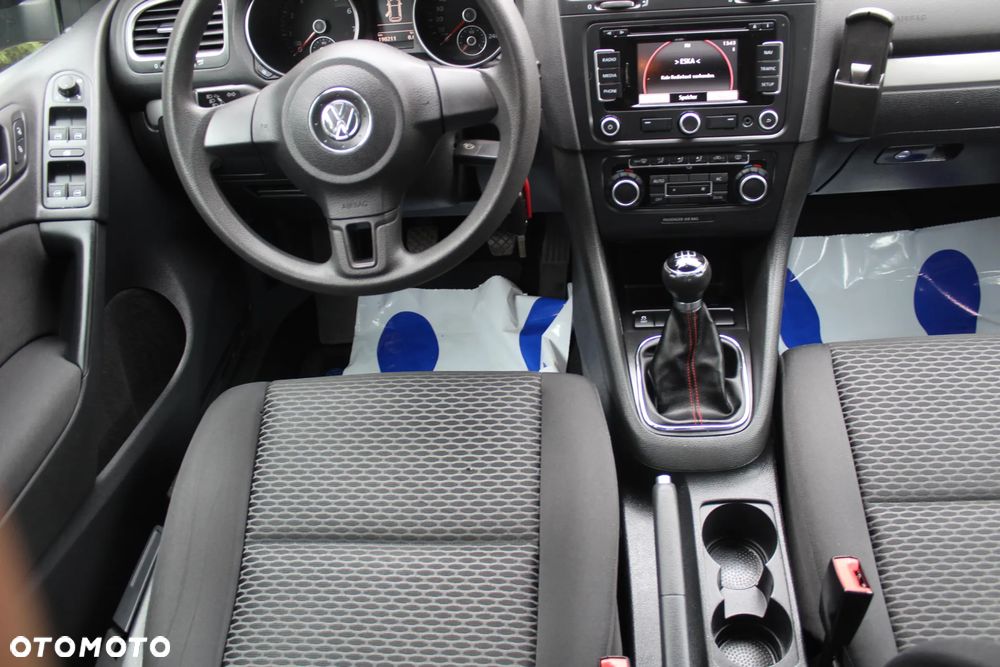 Volkswagen Golf - 15