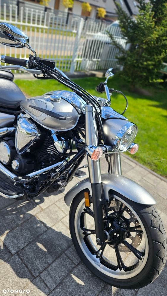 Yamaha XVS - 23