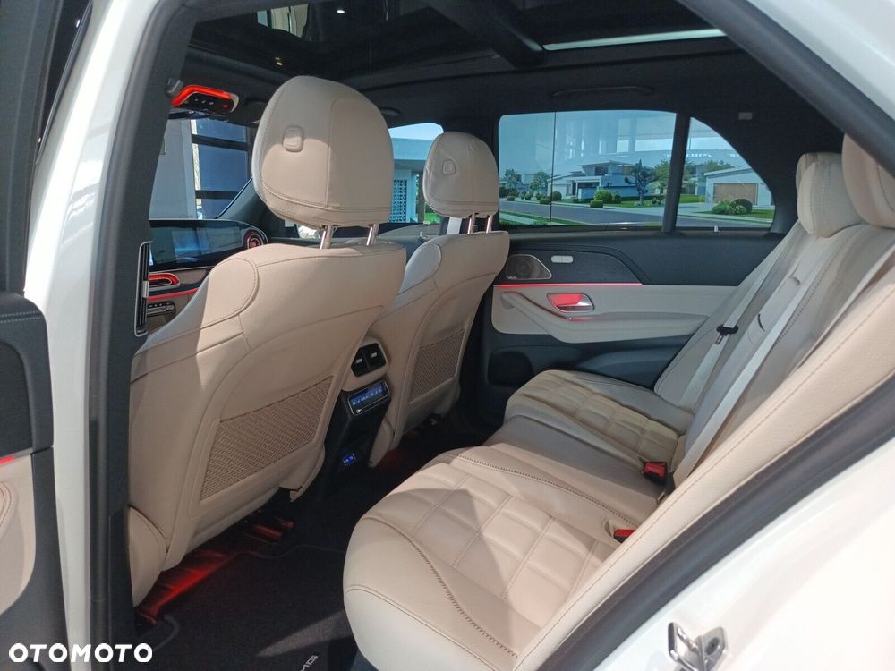 Mercedes-Benz GLE - 18