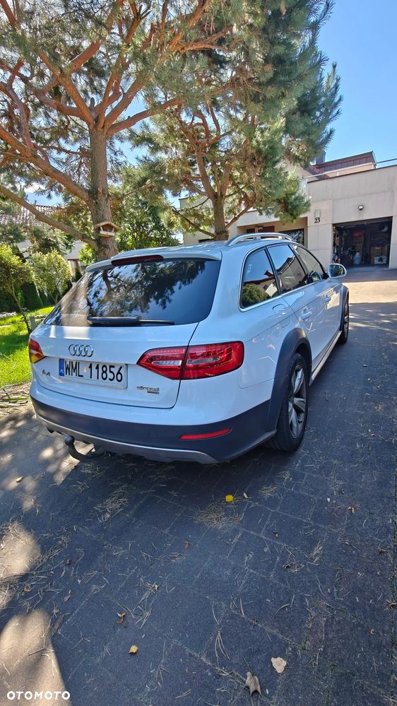 Audi A4 Allroad 2.0 TDI DPF - 4