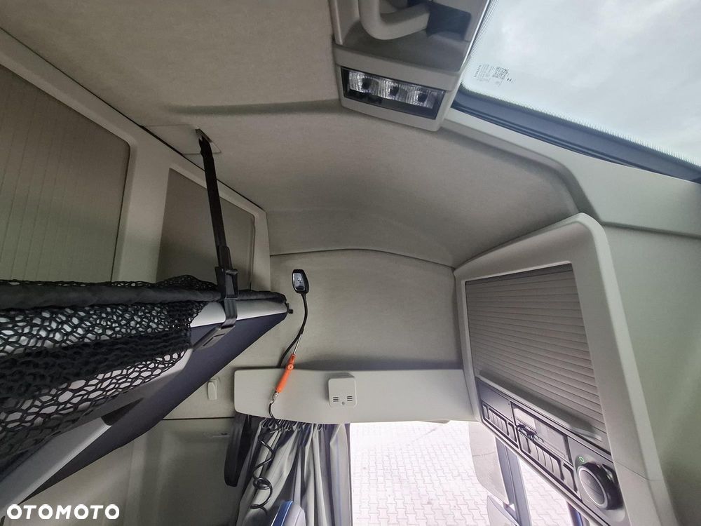 Volvo FH460 I-SAVE XLOW, Lowdeck, Mega - 12