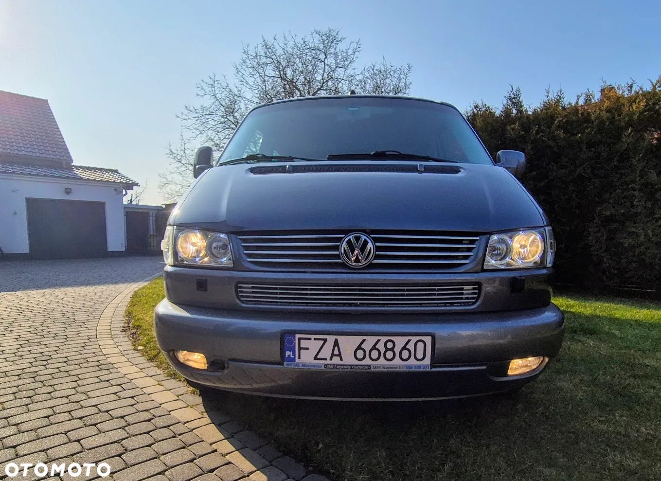 Volkswagen Caravelle V6 - 12
