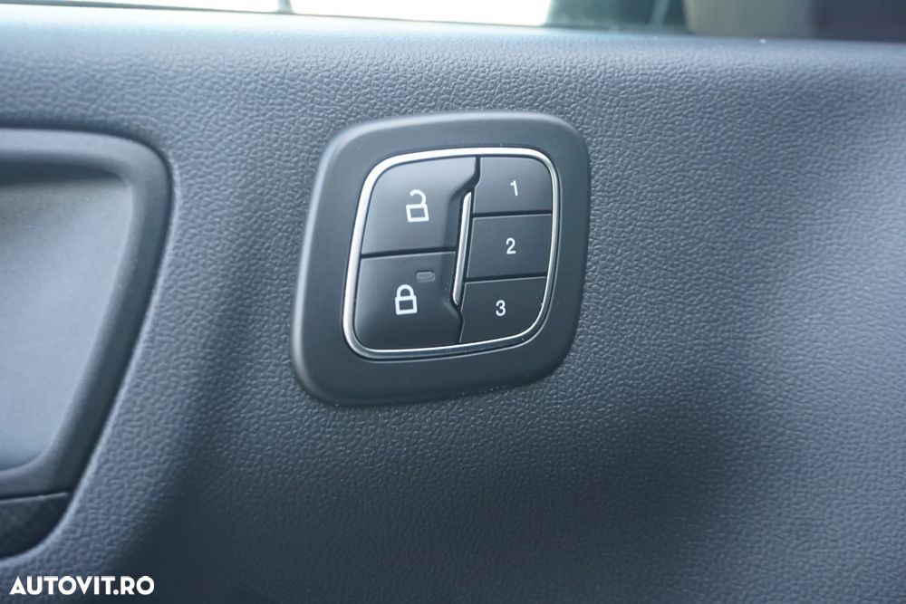 Ford Kuga 2.5 Duratec FWD PHEV ST-Line X - 10